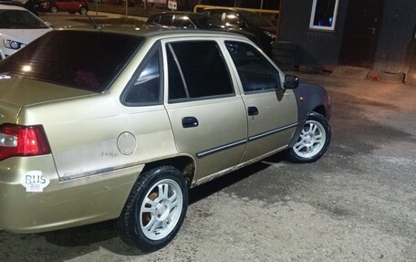 Daewoo Nexia I рестайлинг, 2010 год, 140 000 рублей, 7 фотография