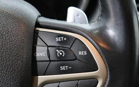 Jeep Grand Cherokee, 2013 год, 2 300 000 рублей, 17 фотография