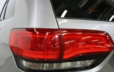 Jeep Grand Cherokee, 2013 год, 2 300 000 рублей, 23 фотография