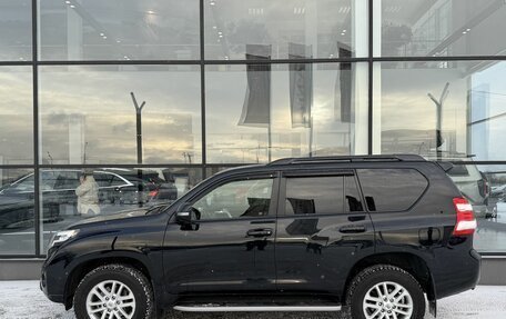 Toyota Land Cruiser Prado 150 рестайлинг 2, 2017 год, 4 250 000 рублей, 3 фотография