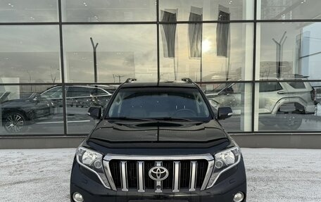 Toyota Land Cruiser Prado 150 рестайлинг 2, 2017 год, 4 250 000 рублей, 2 фотография