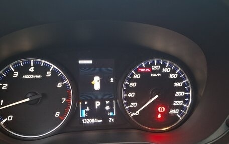 Mitsubishi Outlander III рестайлинг 3, 2018 год, 2 360 000 рублей, 11 фотография