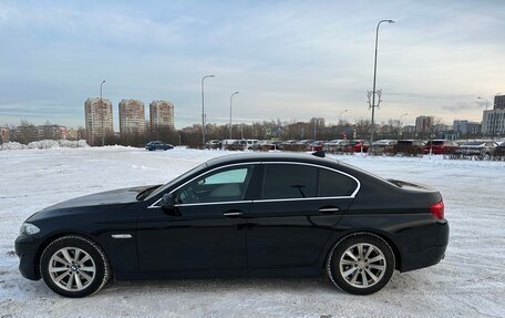 BMW 5 серия, 2010 год, 1 390 000 рублей, 2 фотография