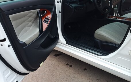 Toyota Camry, 2010 год, 1 650 000 рублей, 11 фотография