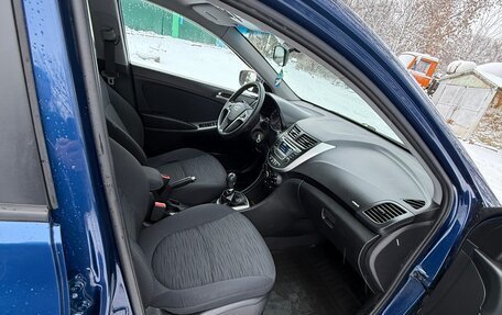 Hyundai Solaris II рестайлинг, 2015 год, 820 000 рублей, 17 фотография