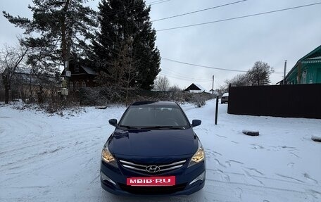 Hyundai Solaris II рестайлинг, 2015 год, 820 000 рублей, 11 фотография