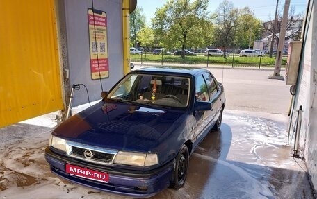 Opel Vectra A, 1990 год, 40 000 рублей, 1 фотография