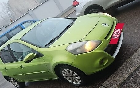 Renault Clio III, 2009 год, 600 000 рублей, 2 фотография