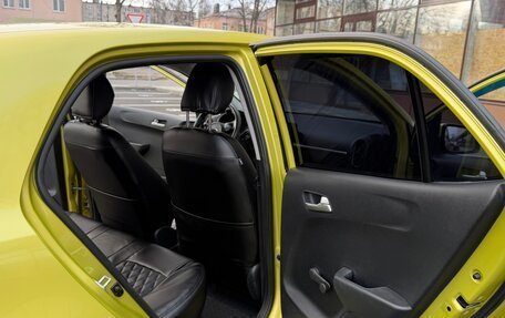 KIA Picanto III рестайлинг, 2018 год, 660 000 рублей, 14 фотография