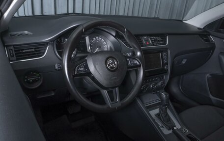 Skoda Octavia, 2015 год, 1 545 000 рублей, 6 фотография