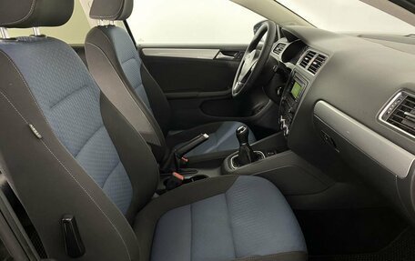 Volkswagen Jetta VI, 2013 год, 899 000 рублей, 13 фотография