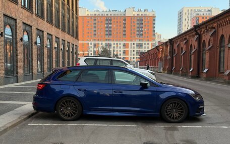 SEAT Leon Cupra III, 2019 год, 3 150 000 рублей, 4 фотография