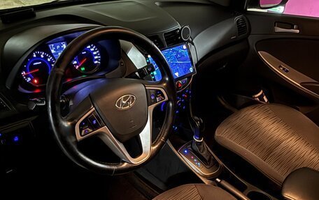 Hyundai Solaris II рестайлинг, 2014 год, 1 050 000 рублей, 7 фотография