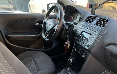 Volkswagen Polo VI (EU Market), 2019 год, 895 000 рублей, 14 фотография