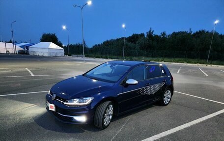 Volkswagen Golf VII, 2018 год, 1 825 000 рублей, 3 фотография