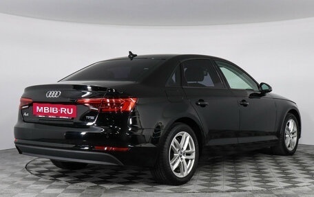 Audi A4, 2017 год, 1 990 000 рублей, 5 фотография