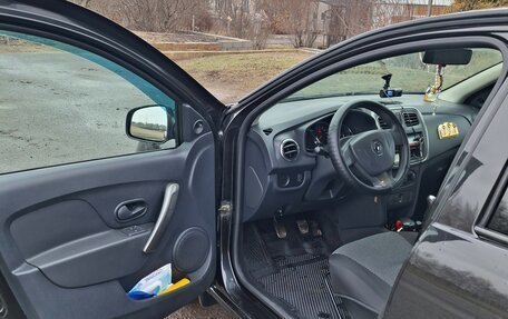 Renault Logan II, 2014 год, 755 000 рублей, 5 фотография