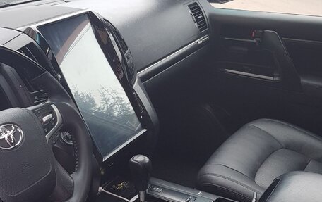 Toyota Land Cruiser 200, 2008 год, 2 800 000 рублей, 7 фотография