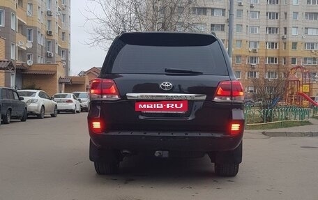 Toyota Land Cruiser 200, 2008 год, 2 800 000 рублей, 4 фотография