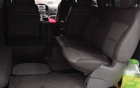 Hyundai Grand Starex Grand Starex I рестайлинг 2, 2007 год, 700 000 рублей, 8 фотография