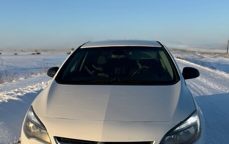 Opel Astra J, 2013 год, 650 000 рублей, 3 фотография