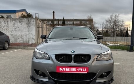 BMW 5 серия, 2003 год, 1 590 000 рублей, 2 фотография