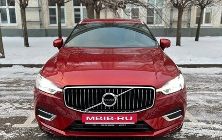 Volvo XC60 II, 2018 год, 3 800 000 рублей, 2 фотография