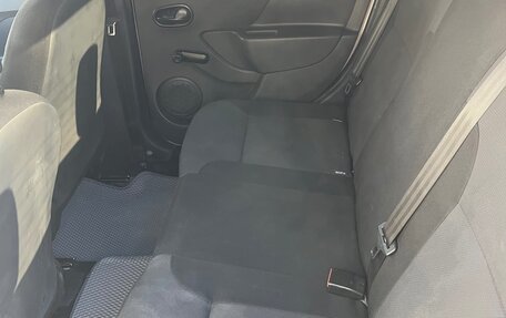 Renault Logan II, 2016 год, 670 000 рублей, 5 фотография