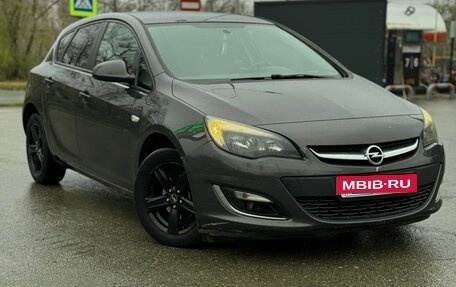 Opel Astra J, 2012 год, 760 000 рублей, 6 фотография