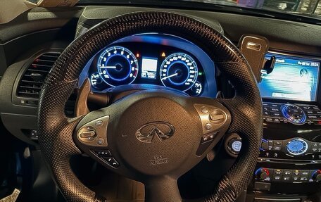 Infiniti QX70, 2017 год, 3 175 000 рублей, 7 фотография