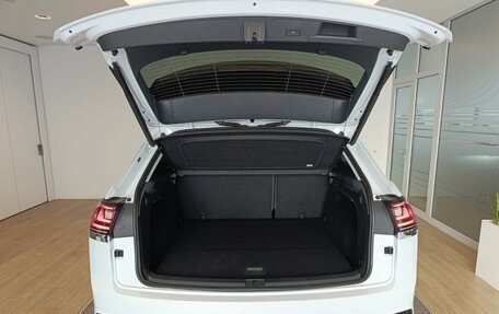 Volkswagen Teramont I, 2025 год, 6 280 000 рублей, 13 фотография