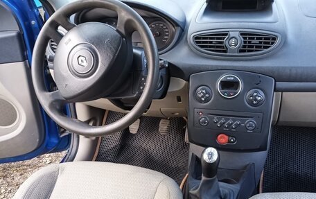 Renault Clio III, 2006 год, 370 000 рублей, 10 фотография