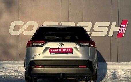 Toyota RAV4, 2021 год, 3 299 000 рублей, 4 фотография