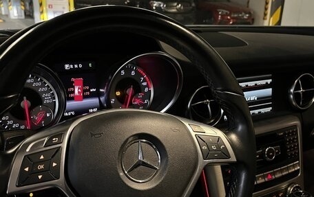 Mercedes-Benz SLK-Класс, 2015 год, 3 100 000 рублей, 6 фотография