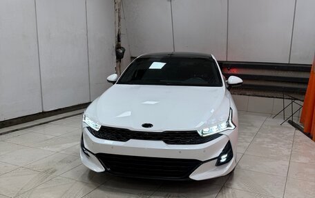 KIA K5, 2021 год, 3 300 000 рублей, 9 фотография