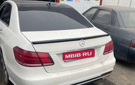 Mercedes-Benz E-Класс, 2013 год, 1 750 000 рублей, 1 фотография