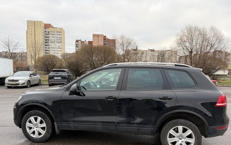 Volkswagen Touareg III, 2011 год, 2 049 000 рублей, 10 фотография