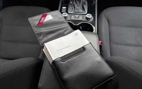 Volkswagen Touareg III, 2011 год, 2 049 000 рублей, 23 фотография