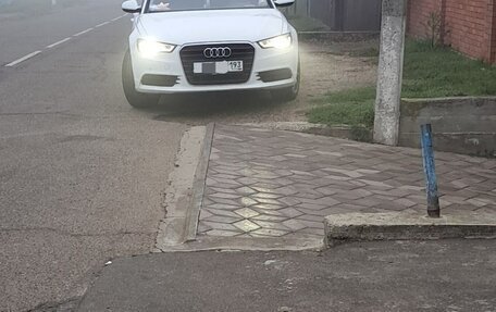 Audi A6, 2012 год, 1 350 000 рублей, 13 фотография