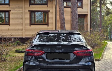 Toyota Camry, 2021 год, 3 890 000 рублей, 5 фотография