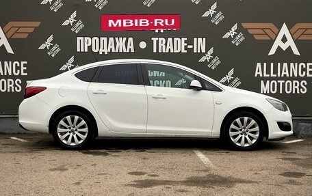 Opel Astra J, 2014 год, 745 000 рублей, 9 фотография