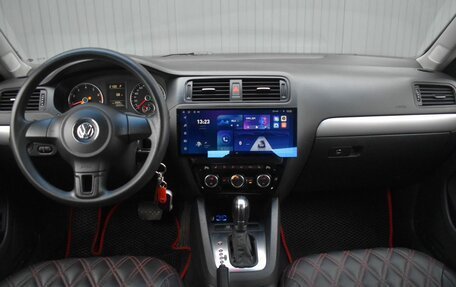 Volkswagen Jetta VI, 2013 год, 879 999 рублей, 7 фотография