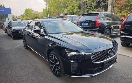 Volvo S90 II рестайлинг, 2025 год, 5 555 155 рублей, 3 фотография