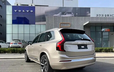 Volvo XC90 II рестайлинг, 2025 год, 9 177 155 рублей, 5 фотография