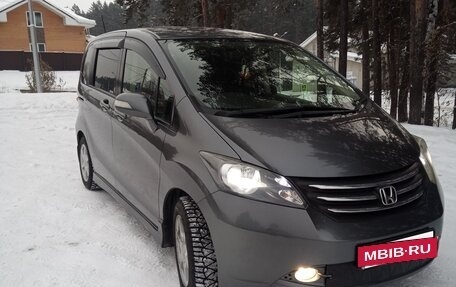 Honda Freed I, 2009 год, 890 000 рублей, 4 фотография