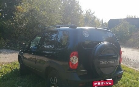 Chevrolet Niva I рестайлинг, 2019 год, 1 050 000 рублей, 6 фотография