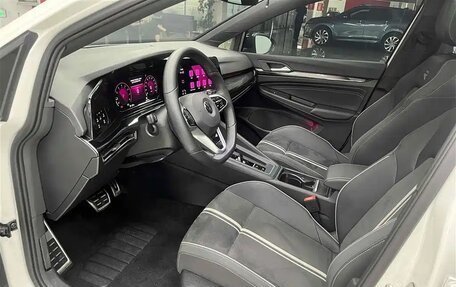 Volkswagen Golf VIII, 2021 год, 2 090 007 рублей, 6 фотография