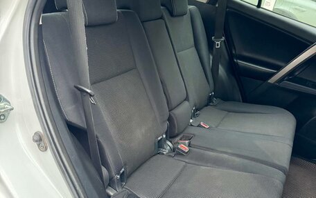 Toyota RAV4, 2018 год, 2 199 000 рублей, 21 фотография