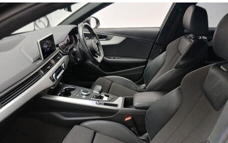 Audi A4, 2018 год, 1 690 005 рублей, 7 фотография