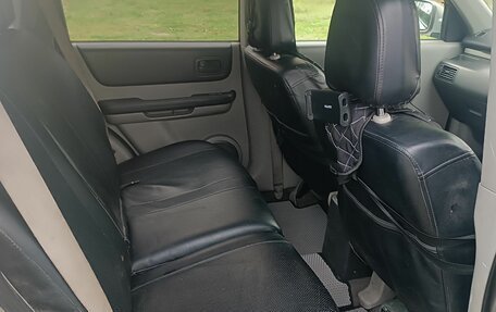 Nissan X-Trail, 2001 год, 640 000 рублей, 4 фотография